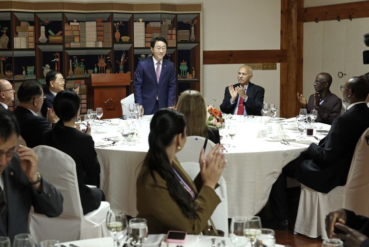 조 의장 "각국 정당, 국경·정치적 차이 넘어 공동 문제 해결에 힘 모아야"