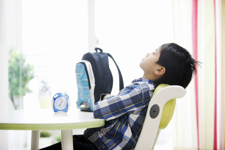 [서울=뉴시스]하루 7시간 이상 공부하는 유치원생 아이의 하루 스케줄이 온라인상에서 비판의 대상이 됐다.(사진=유토이미지)2026.09.08.