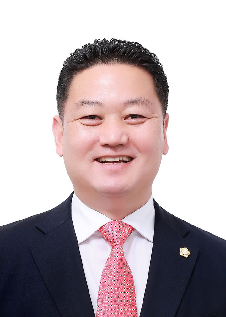 [태안=뉴시스] 김영인 충남시군의회의장협의회 회장. (사진=태안군의회 제공) 2026.09.08. photo@newsis.com *재판매 및 DB 금지