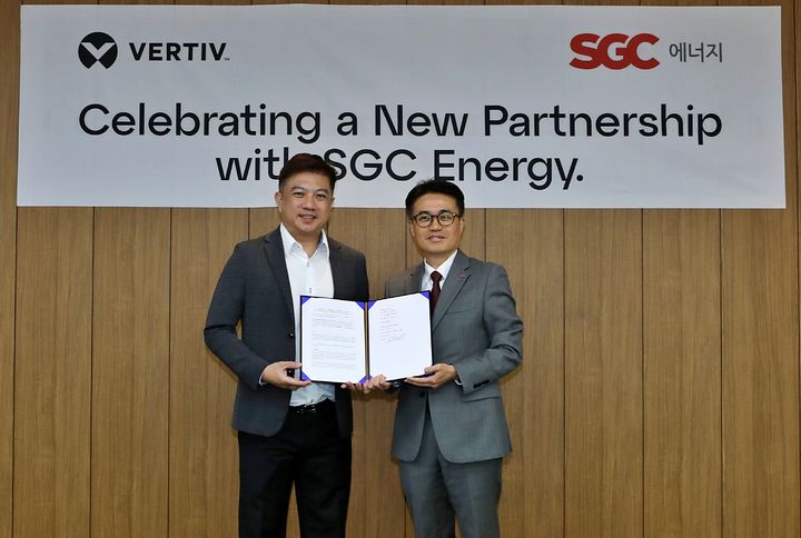 [서울=뉴시스]SGC에너지-Vertiv홀딩스 MOU 체결 기념촬영 이미지 (사진=SGC에너지 제공) 2026. 9. 8. *재판매 및 DB 금지