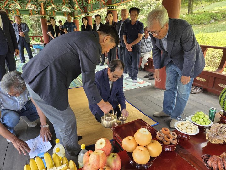 [거창=뉴시스] 거창사건 박산골희생자유족회, 합동 제례 봉행 (사진=거창군 제공) 2026. 09. 09. photo@newsis.com *재판매 및 DB 금지