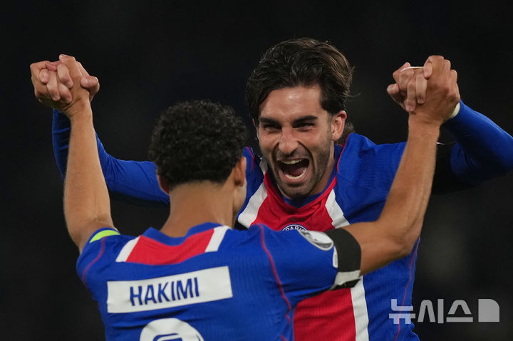[파리=AP/뉴시스] 프랑스 프로축구 리그1 파리 생제르맹(PSG)의 페란 토레스. 2026.09.09.