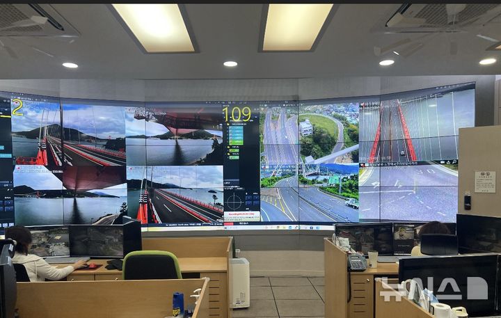 하동경찰서 "노량대교 CCTV, 군 관제센터와 실시간 연계"
