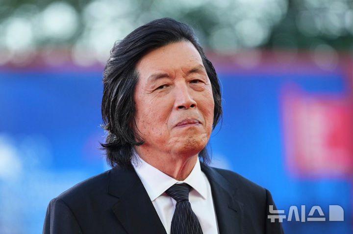[속보]이창동 '가능한 사랑' 베네치아영화제 심사위원대상