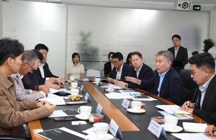 [서울=뉴시스] 가로수길 상권 상생 협약식. (사진=강남구 제공) 2026.09.13. photo@newsis.com *재판매 및 DB 금지