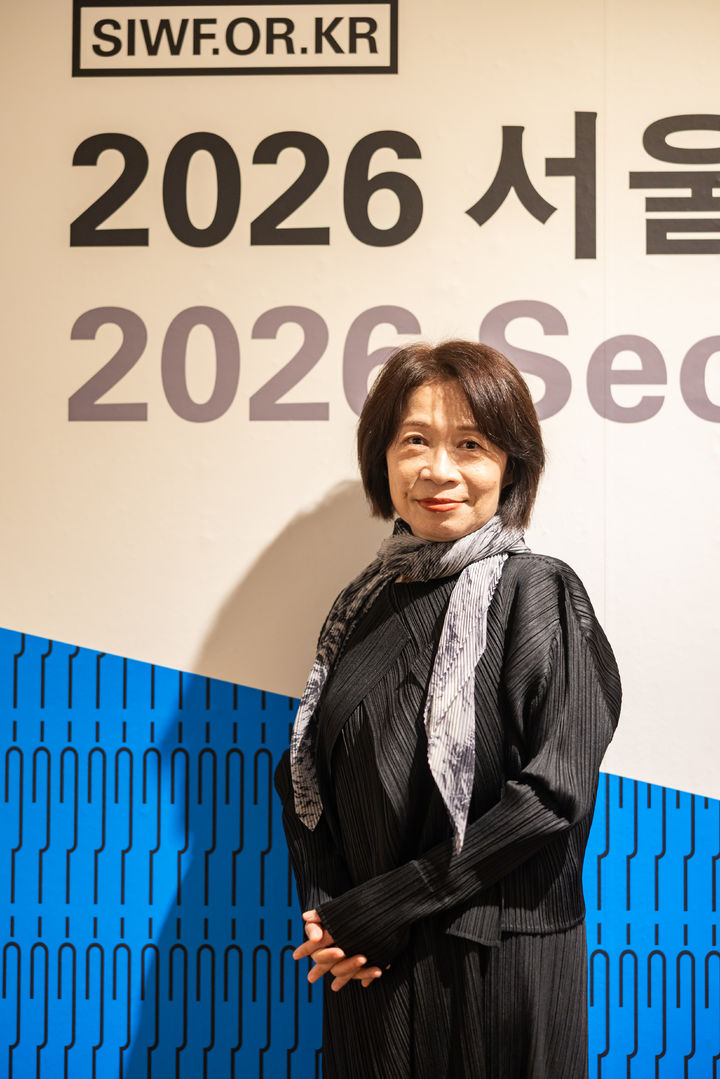 [서울=뉴시스] 대만 작가 천쉐가 지난 13일 서울 종로구 아라아트센터에서 열린 '2026 서울국제작가축제' 참가를 위해 내한했다. (사진=한국문학번역원 제공) 2026.09.14. photo@newsis.com *재판매 및 DB 금지