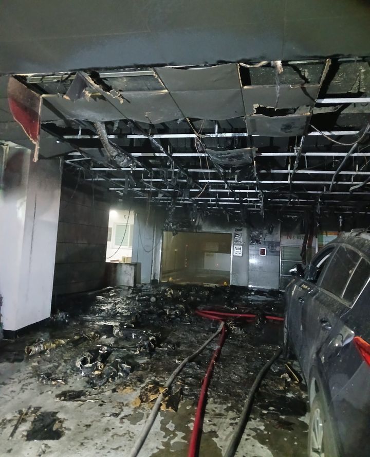 인천 미추홀구 화재 현장. (사진=인천소방본부 제공) 2026.09.13. photo@newsis.com *재판매 및 DB 금지