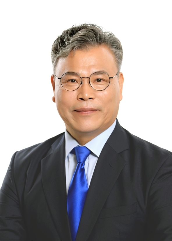 [옥천=뉴시스] 안효익 충북 옥천군의회 의장. (사진=옥천군의회 제공) 2026.09.14. photo@newsis.com *재판매 및 DB 금지