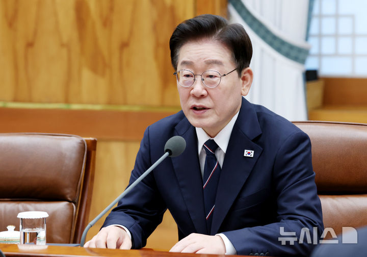 [서울=뉴시스] 조성봉 기자 = 이재명 대통령이 14일 청와대에서 열린 한-우즈베키스탄 정상회담에서 발언하고 있다. 2026.09.14. suncho21@newiss.com