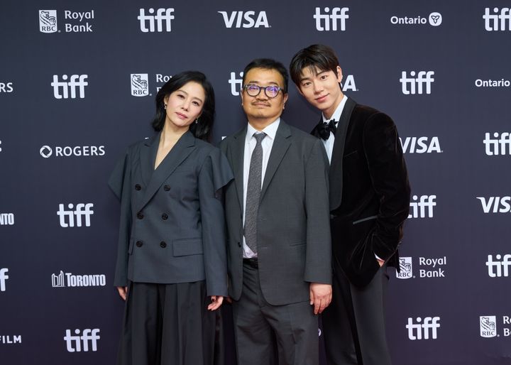 [서울=뉴시스] 연상호 감독의 영화 '실낙원'이 제51회 토론토국제영화제에서 월드 프리미어를 진행했다.(사진=CJ ENM) 2026.09.15.photo@newsis.com *재판매 및 DB 금지