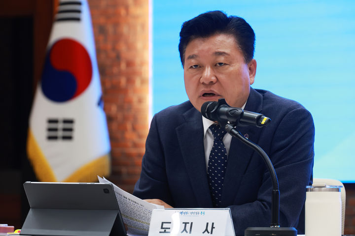 [청주=뉴시스] 신용한 충북도지사. (사진=뉴시스 DB). photo@newsis.com *재판매 및 DB 금지