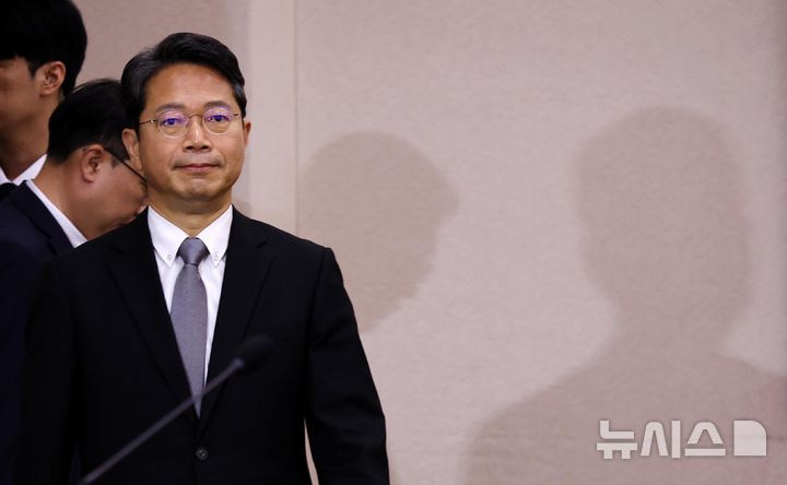 [서울=뉴시스] 정병혁 기자 = 김승원 법무부장관 후보자가 15일 서울 여의도 국회 법제사법위원회에서 열린 인사청문회에 출석하고 있다. 2026.09.15. jhope@newsis.com