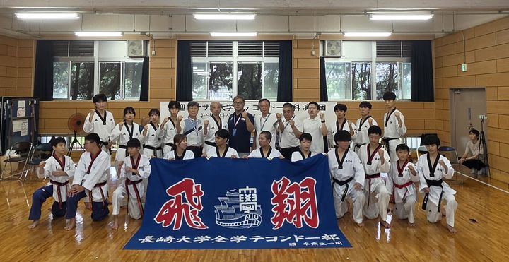 [천안=뉴시스] 충남국제교류협회가 지난 11~13일 일본 나카사키에서 나사렛대학교 태권도시범단과 함께 태권도를 매개로 한 국제 민간교류 활동을 펼쳤다. (사진=충남국제교류협회 제공) 2026.09.16 photo@newsis.com *재판매 및 DB 금지