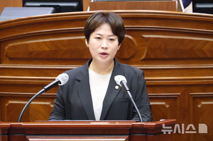 [전주=뉴시스]윤난슬 기자 = 온혜정 전주시의원(우아 1·2동, 호성동). (사진=전주시의회 제공) photo@newsis.com.