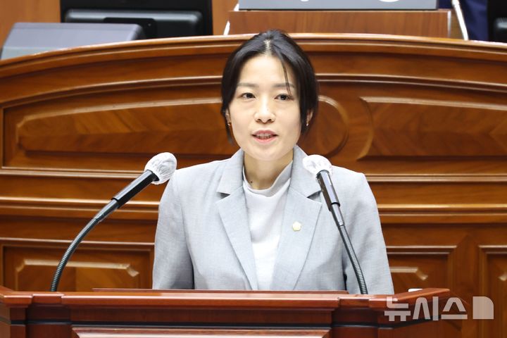 [전주=뉴시스]윤난슬 기자 = 정승인 전주시의원. (사진=전주시의회 제공) photo@newsis.com