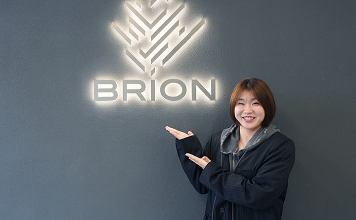 [서울=뉴시스] 브리온 컴퍼니와 매니지먼트 계약 맺은 허미미. (사진 = 브리온 컴퍼니 제공) *재판매 및 DB 금지
