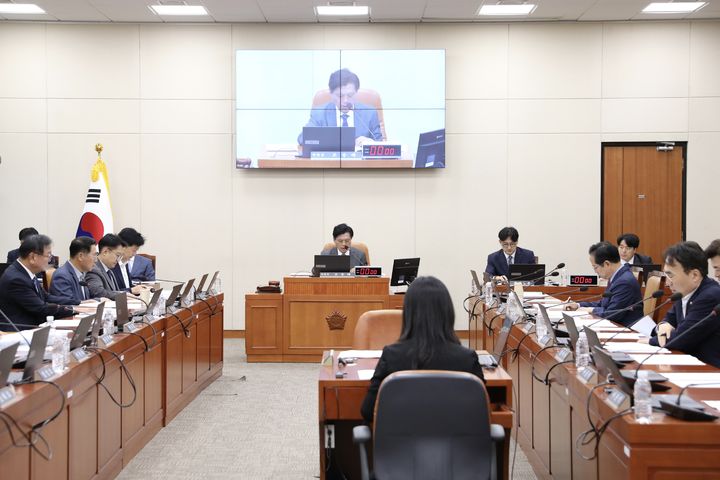 국회 재정경제기획위원회는 17일 국가데이터기본법 제정안에 대한 공청회를 개최했다.(사진 : 국가데이터처 제공) 2026.9.17. *재판매 및 DB 금지