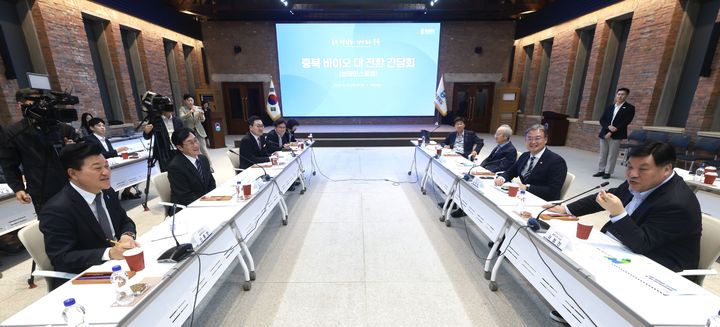 셀트리온 2조 투자…이장섭 "공장가동까지 전방위 지원"