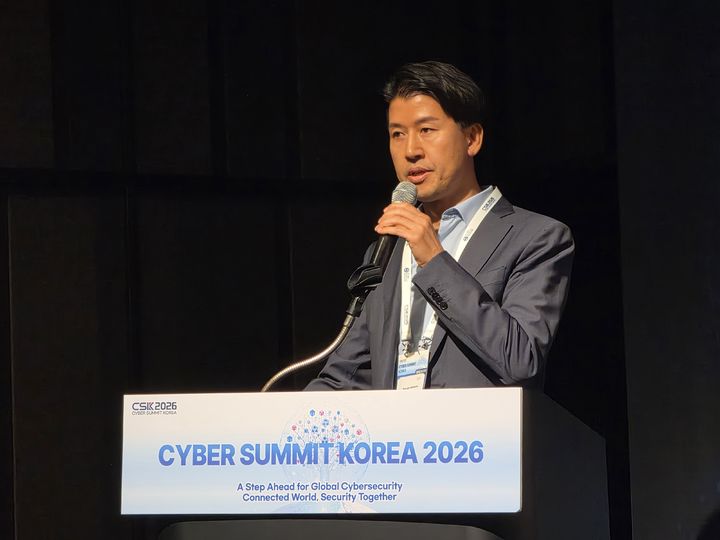 [서울=뉴시스] 박은비 기자 = 박상규 팔로알토 네트웍스 코리아 대표는 17일 국가정보원이 주최한 사이버서밋코리아(CSK) 2026 행사에서 'AX 시대, 필요한 국가 AI보안 전략' 주제 세션 패널로 참여해 발표했다. 2026.09.17. silverline@newsis.com *재판매 및 DB 금지