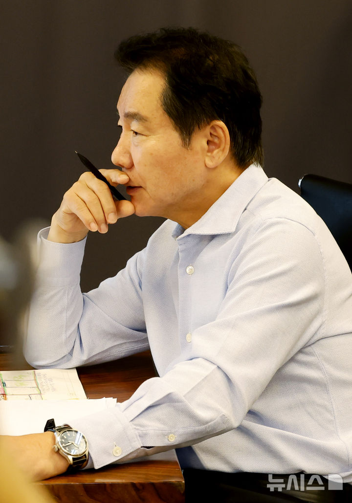 [서울=뉴시스] 김혜진 기자 = 박상원 강남페스티벌 공동조직위원장이 17일 서울 강남구 모처에서 뉴시스와 인터뷰를 하고 있다. 2026.09.17. jini@newsis.com