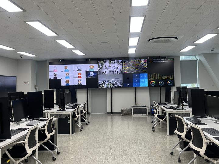 [천안=뉴시스] 박정영 기자=지난 17일 충남 천안의 한국기술교육대학교(한기대) 다담미래학습관 'AI 학습분석실'. 2026.09.18. us06037@newsis.com *재판매 및 DB 금지