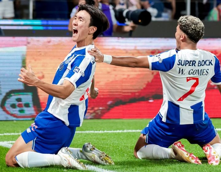 [서울=뉴시스] 포르투갈 프로축구 프리메이라리가 FC포르투의 황인범. (사진=포르투 SNS 캡처) 2026.09.21. photo@newsis.com *재판매 및 DB 금지