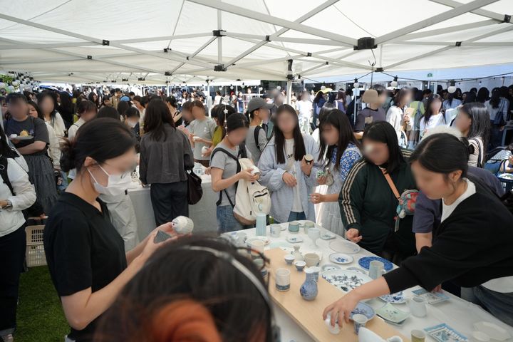 [서울=뉴시스] 17일부터 양일간 성신여대 가을축제 '2026 수정대동제'가 진행됐다. (사진=성신여대 제공) 2026.09.21. photo@newsis.com *재판매 및 DB 금지