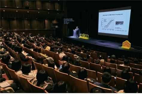 2026 상반기 '명동人문학' 홍성욱 서울대 교수 강연 모습. (사진=국립극단 제공) *재판매 및 DB 금지
