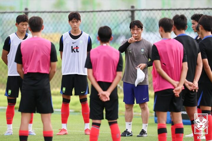 [서울=뉴시스] 한국 남자 16세 이하(U-16) 축구대표팀의 김태엽 감독. (사진=대한축구협회 제공) *재판매 및 DB 금지