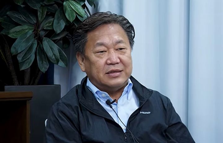 [서울=뉴시스]존리 전 메리츠자산운용 대표.(사진=유튜브 채널 '경제 읽어주는 남자(김광석TV)' 캡처)2026.09.21.