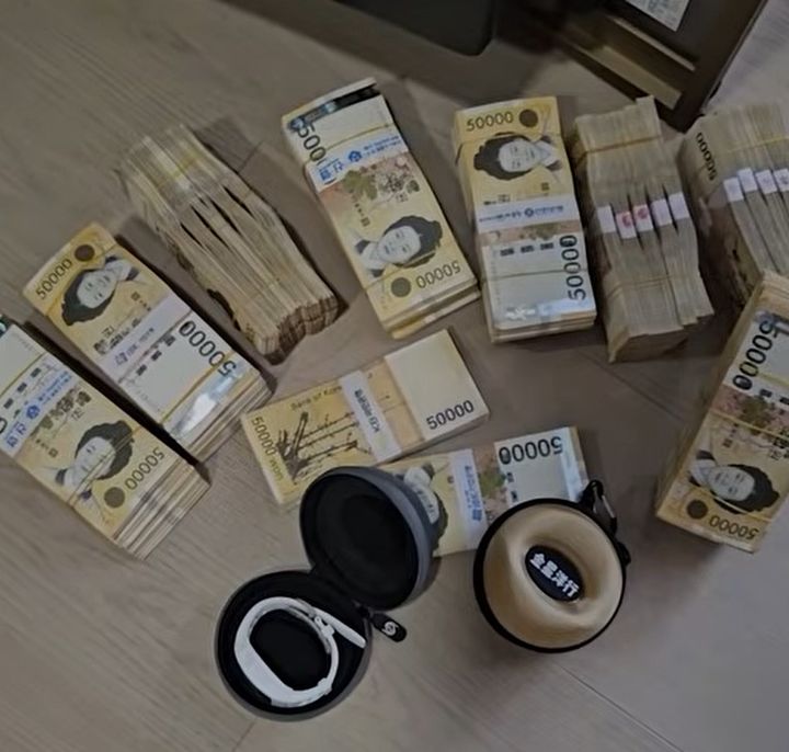 [서울=뉴시스]광주경찰청이 불법 도박사이트 운영자들과 손잡고 5048억원대 범죄수익을 세탁한 조직을 적발해 179명을 검거하고 이 중 12명을 구속했다.(사진=대한민국 경찰청 유튜브 캡처)2026.09.21.