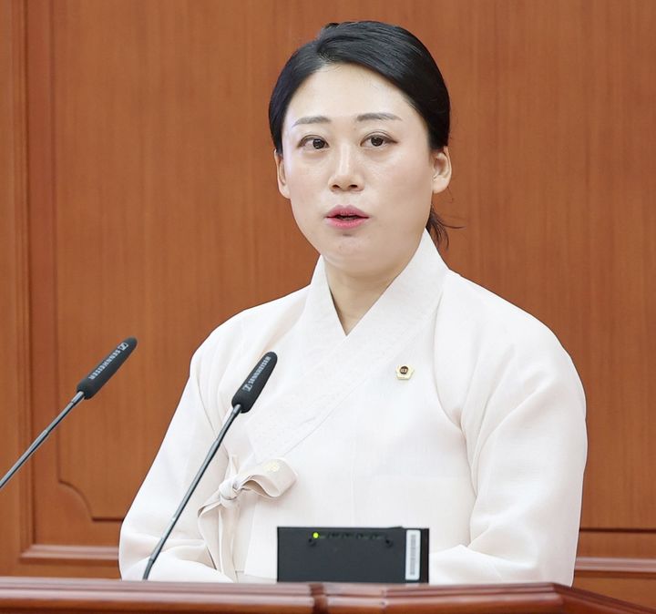 [대전=뉴시스] 조명휘 기자 = 서다운(더불어민주당·서구4) 대전시의원이 21일 제299회 제1차 정례회 제3차 본회의에서 5분 자유발언을 하고 있다. (사진= 대전시의회 제공) 2026.09.21. *재판매 및 DB 금지