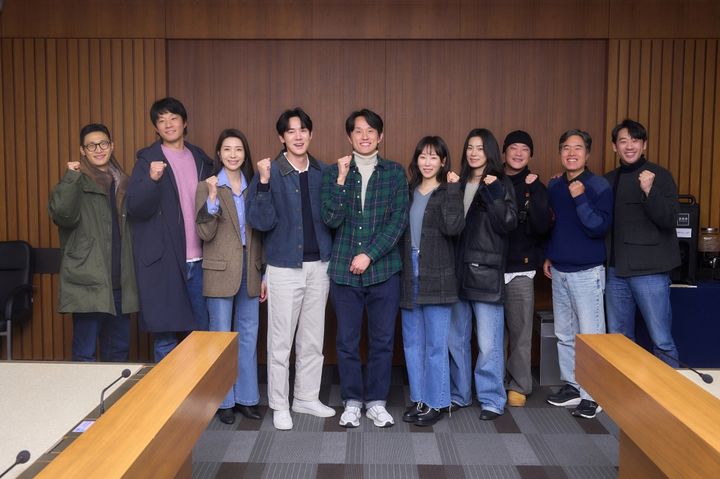[서울=뉴시스] MBC 새 금토드라마 '라이어' 출연진. (사진=MBC 제공) 2026.09.28. photo@newsis.com *재판매 및 DB 금지