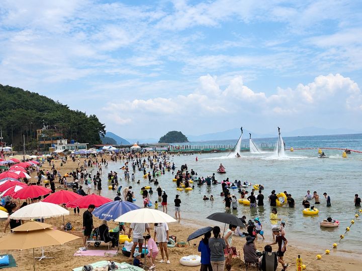 창원 광암해수욕장 7.6억 투입해 경제효과 16억