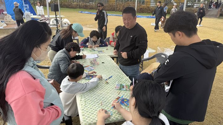 [거창=뉴시스] 거창군 전통놀이 한판 (사진=거창군 제공) 2026. 09. 29. photo@newsis.com *재판매 및 DB 금지