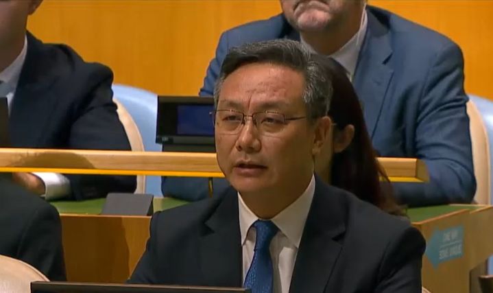 [서울=뉴시스] 쑨레이 중국 유엔 주재 부대표가 28일(현지 시각) 81차 유엔총회에서 반박권을 얻어 발언하고 있다.(출처: 유엔 웹 TV 캡처) 2026.09.30. *재판매 및 DB 금지