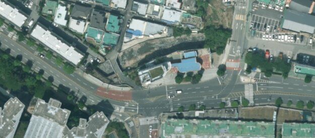 [부산=뉴시스] 부산 북구청은 만덕동 일원 덕천천의 악취 문제를 개선하기 위해 추진한 '덕천천 악취저감시설 시범사업'을 완료하고 10월부터 본격 운영한다. (사진=부산 북구청 제공) 2026.09.30 photo@newsis.com *재판매 및 DB 금지