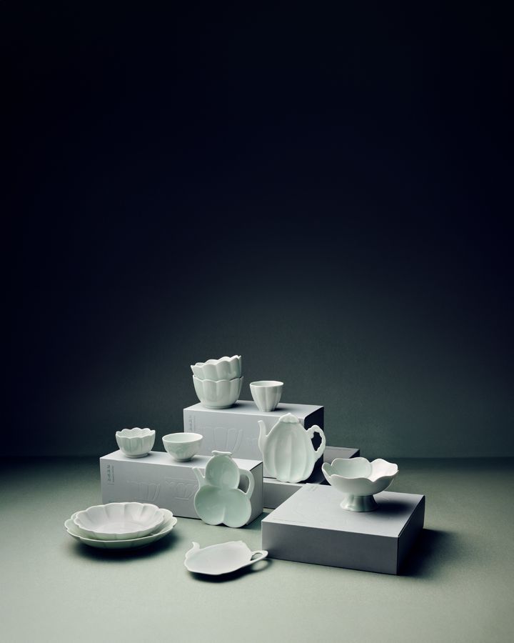[서울=뉴시스] SFMOMA 특별전 연계 뮷즈 대표상품 (사진=국립박물관문화재단 제공) 2026.10.01. photo@newsis.com *재판매 및 DB 금지