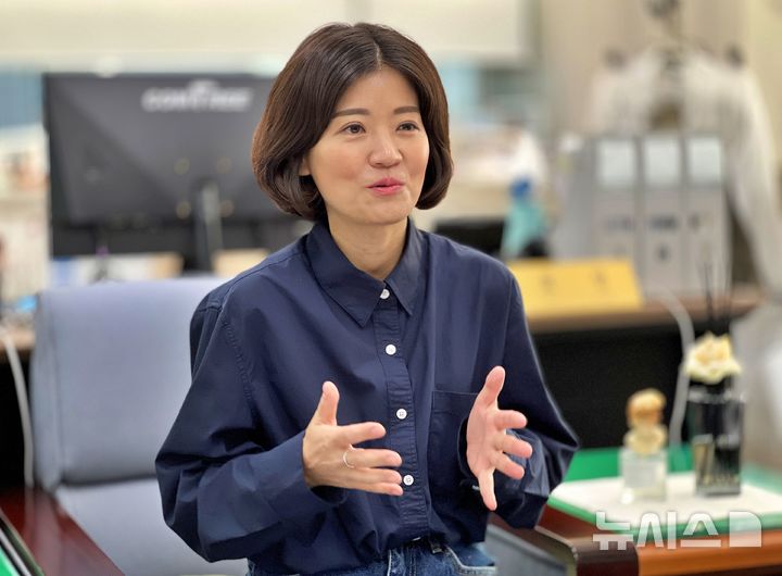 [부산=뉴시스]원동화 기자 = 김효정 부산시의회 교육위원장. 2026.10.01. dhwon@newsis.com
