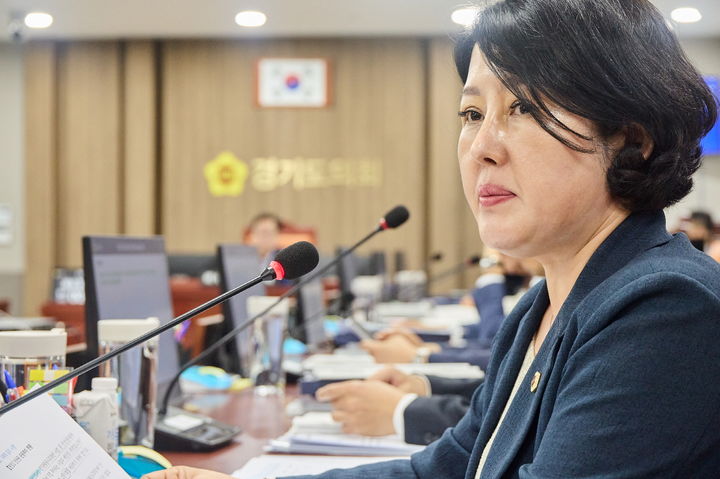 [수원=뉴시스] 경기도의회 문화체육관광위원회 회의에서 발언하는 황은화 의원. (사진=경기도의회 제공) 2026.10.03. photo@newsis.com *재판매 및 DB 금지