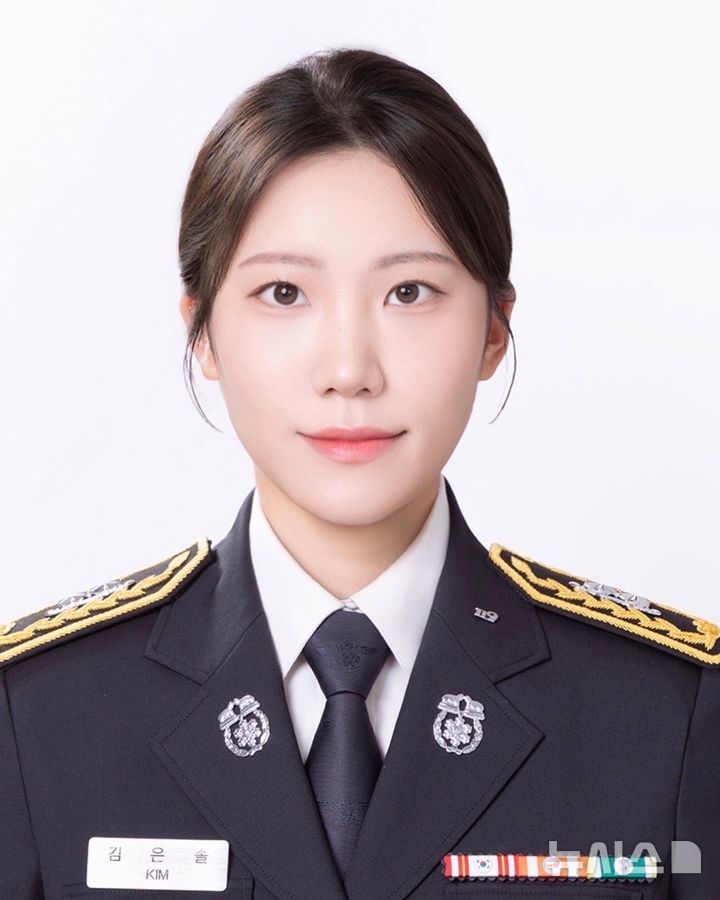 [부천=뉴시스] 경기 부천소방서 원종119안전센터 소속 김은솔 소방사. (사진=부천소방서 제공) 2026.10.02. photo@newsis.com