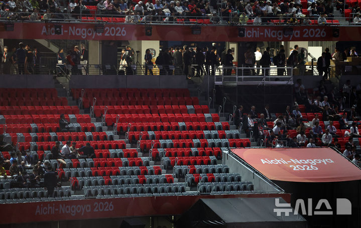 associate_pic3