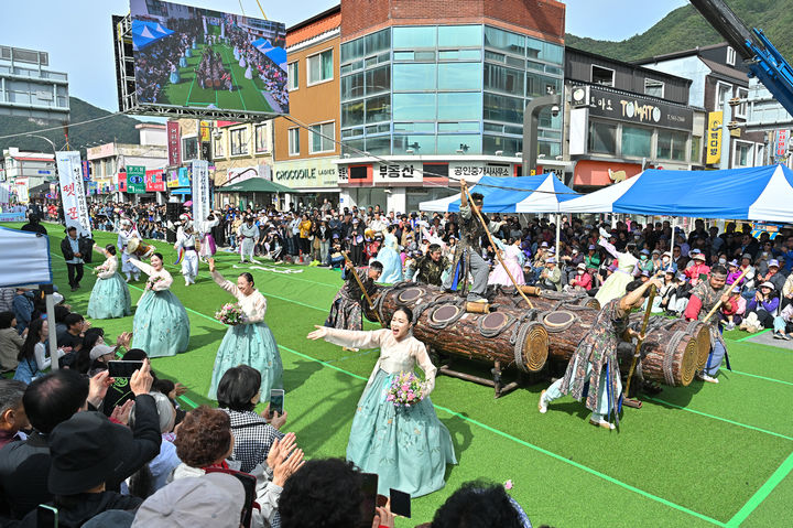 제51회 정선아리랑제 길놀이 행사.(사진=정선군 제공) *재판매 및 DB 금지