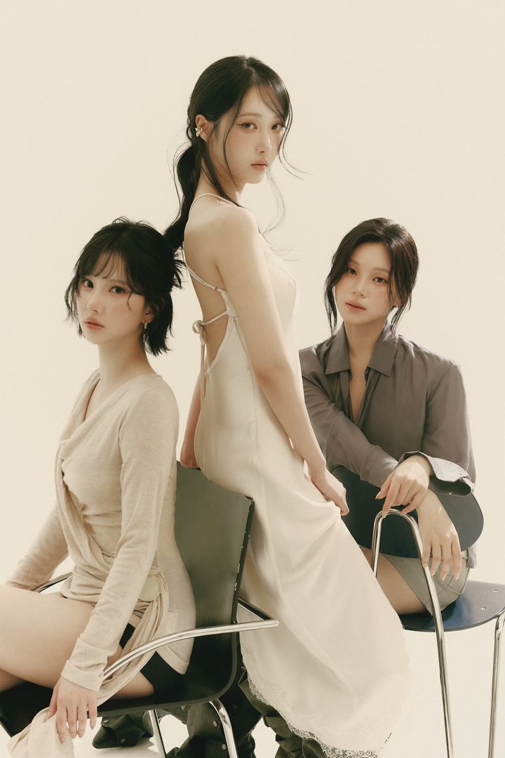 '비비지' 은하·신비·엄지, 언코어와 전속계약…"새 팀명도 고려"