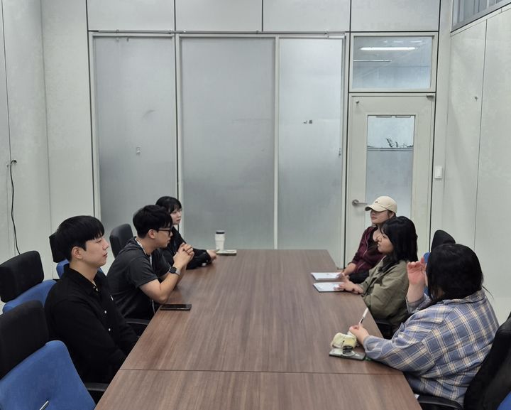 [진주=뉴시스]한국교통안전공단 경남본부 멘토링.(사진=경남본부 제공).2026.10.06.photo@newsis.com *재판매 및 DB 금지