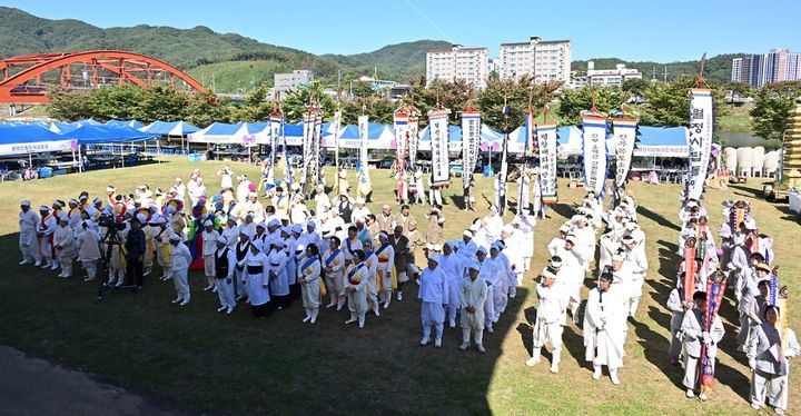 [평창=뉴시스] 제49회 노산문화제 기념 행사. (사진=평창군 제공) 2026.10.06. photo@newsis.com *재판매 및 DB 금지