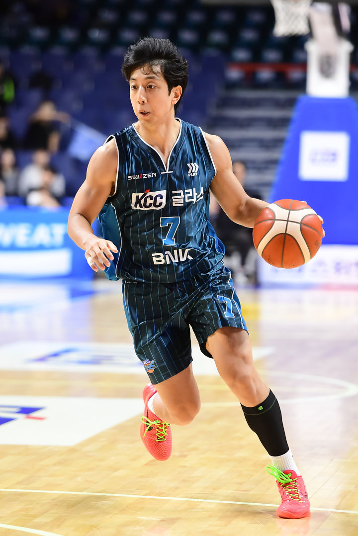 [서울=뉴시스] 프로농구 부산 KCC의 허훈. (사진=KBL 제공)