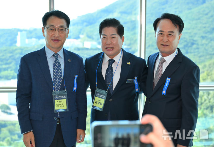 박동식 시장, 사천 찾은 국회 과방위 의원들에게 꺼낸 말은?