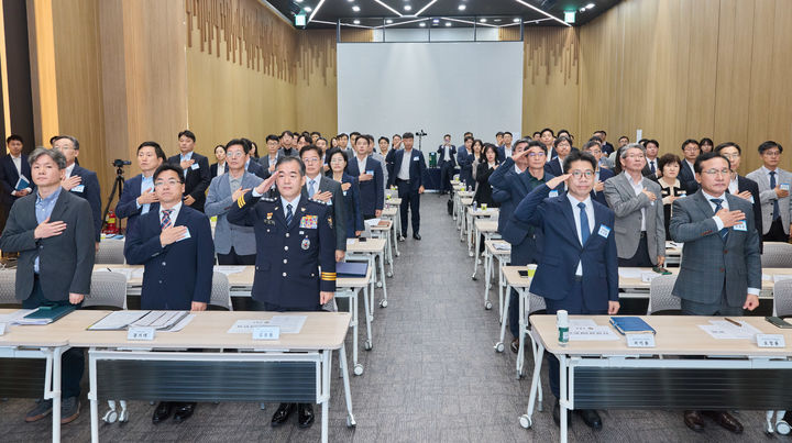 [서울=뉴시스]경찰청은 지난 7일 서울 서대문구 경찰청 어울림마당에서 전국 감사·감찰부서장 워크숍을 개최했다. (사진=경찰청 제공) 2026.10.08. photo@newsis.com *재판매 및 DB 금지