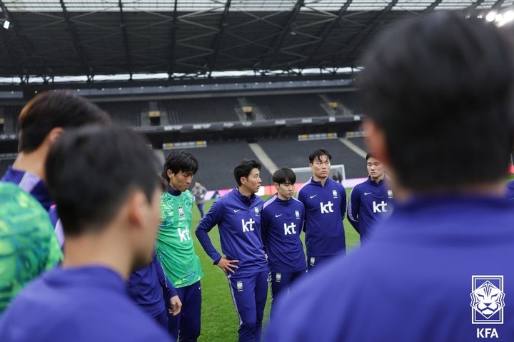 [서울=뉴시스]축구대표팀 주장 손흥민. (사진=대한축구협회 제공)